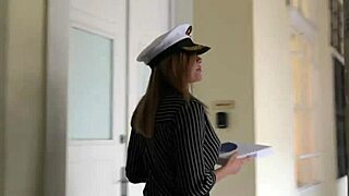 Muscular milf pizza delivery bent over desk fucked hard