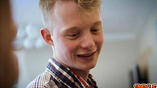 Juliett Russo serves nasty cum-glazed chicken to hungry stepson Jimmy! 🍗💦😈