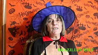 fodi o cu da minha sogra na noite do halloween - big cock milf blowjob!
