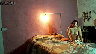 Española's wild horny masturbation cum explosion!