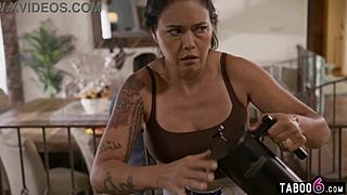 hey, swap family coco lovelock gets fucked by hubby!