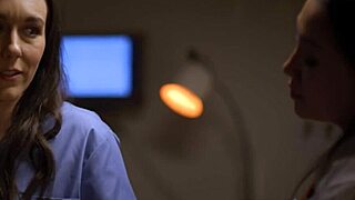 PANIC! Nurse Sinn Sage Begs Doctor Vicki Chase... Big Ass Latina Takes Over!