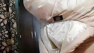 milfycalla yoga pants cameltoe leads to massive cumshots on downjackets