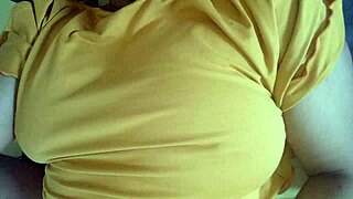 madrastra wakes up with big tits and squirts soaking her tight pussy wet