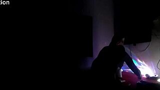 i get so turned on watching vivi guedez tease between those big toys slowly