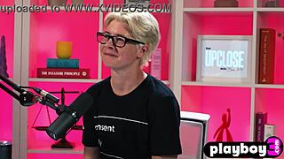 Petite big ass asian kimmy kimm masturbates pussy hot!