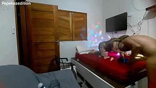 i get so turned on watching vivi guedez tease between those big toys slowly