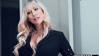 big boobs milf boss licks teen stepdaughter's pussy hard