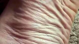 Dawnskye1962 Shrinks Him Tiny Into Foot Creases Revamped Update 193