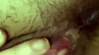 Latina milf masturbates her wet hairy pussy solo!