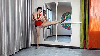 regina noir dances ballet nude, teasing shaved pussy without panties in heels