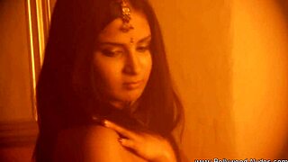 Brunette Babe Showcases Sexy Indian Curves Solo