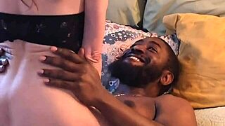 My supertiny psychologist wants more private sessions alone