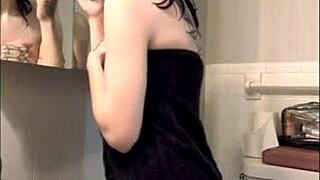 after shower self-care rambles with tattooed nerdy milf scarlett foxx