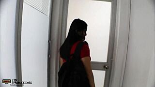 colombian teen licks madrastra's wet tits and pussy with toys