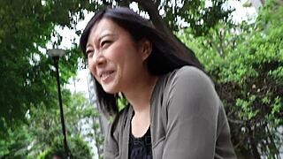 wanna see 35yo Shioli's wild creampie fuck in Tokyo?