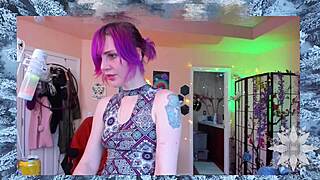 omg this horny milf girlfriend fingers her wet pussy with toys so cute