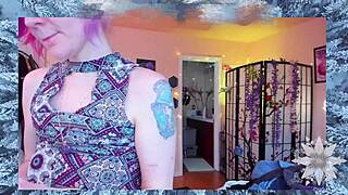 omg this horny milf girlfriend fingers her wet pussy with toys so cute