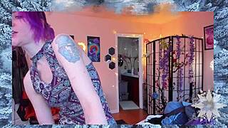 omg this horny milf girlfriend fingers her wet pussy with toys so cute