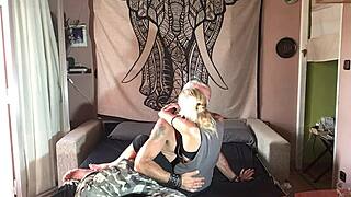 Real Amateur Couple Homemade Pussy Licking Sex