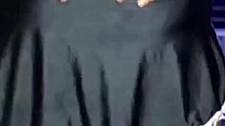 bbw black milf fingers huge wet pussy till squirting orgasm