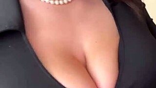 stepmom, your big tits make me wanna fuck you outdoors now?