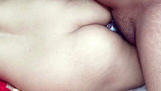 mi culo esta muy apretado... tu verga gruesa me duele rico!