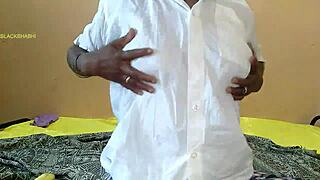 auntie shows off her sexy webcam ass for everyone to grope