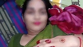 Ever seen an Indian hottie like janvibhabhi licked closeup then fucked hard?