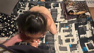 joven colombiana con tetas enormes y culo perfecto me mama y traga toda la leche