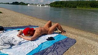 Ariela Rider flashes shaved pussy publicly on Danube bank
