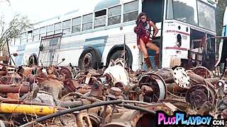 gia ramey curvy milf poses pussy after striptease