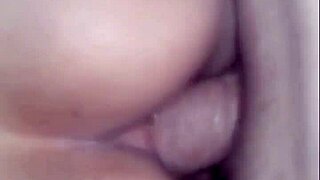 ¡PUTA ESPOSA INSATISFECHA COJIÓ ANAL CON VERGÓN DESCONOCIDO GRABADO PARA MI MARIDO!