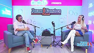 Sexy Milf Pamelaxpice Rides Huge Dildo Wild Squirting Orgasm Explosion!