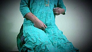 Cute desi schoolgirl strips red bra fucks hard moaning