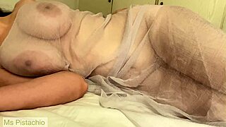 horny asian stepmom can't stop masturbating 😈🔥