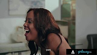 CUCKOLD EYES ON BLACK MAMA AUGUST SKYE SCISSORING CONNIE PERIGNON!