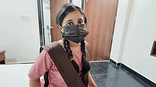 Indian college babe rides boyfriend's cock in steamy home fuck!