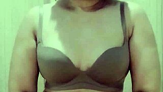 Will You Cum All Over This Milf's Pretty Arab Face?