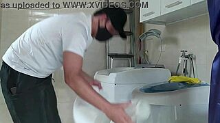 pauzudo repair guy fixes washer and fucks married client hard