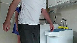 pauzudo repair guy fixes washer and fucks married client hard