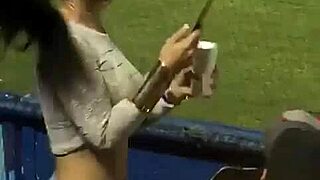 i love watching that milf's sexy ass shake in leggings at the stadium