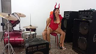 rock band queen fucks ripped american halloween stud doggystyle in music rehearsal pad