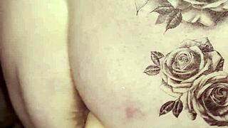 minxycme's curvy ass gets stretched wide by pounding sex machine oh yeah