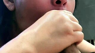 gave the delivery guy a blowjob and begged him to cum in my mouth