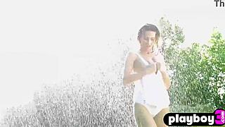 totally wet big tits milf cara mell bares her gorgeous curvy body!