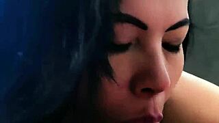 gave the delivery guy a blowjob and begged him to cum in my mouth
