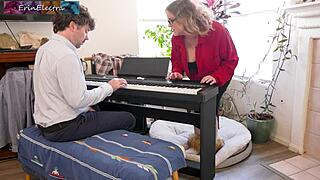 Stepmom's piano lesson turns into ass-fucking fun with stepson!