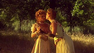 Dominica Leoni and Lauren Phoenix Scissor Hard in Outdoor Lesbian Frenzy!