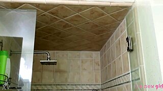 Enchanting Brunette Milf Showers Before Daddy Massage Photoshoot Interview